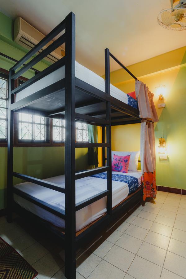 The Aree Hat Yai Hostel Екстер'єр фото