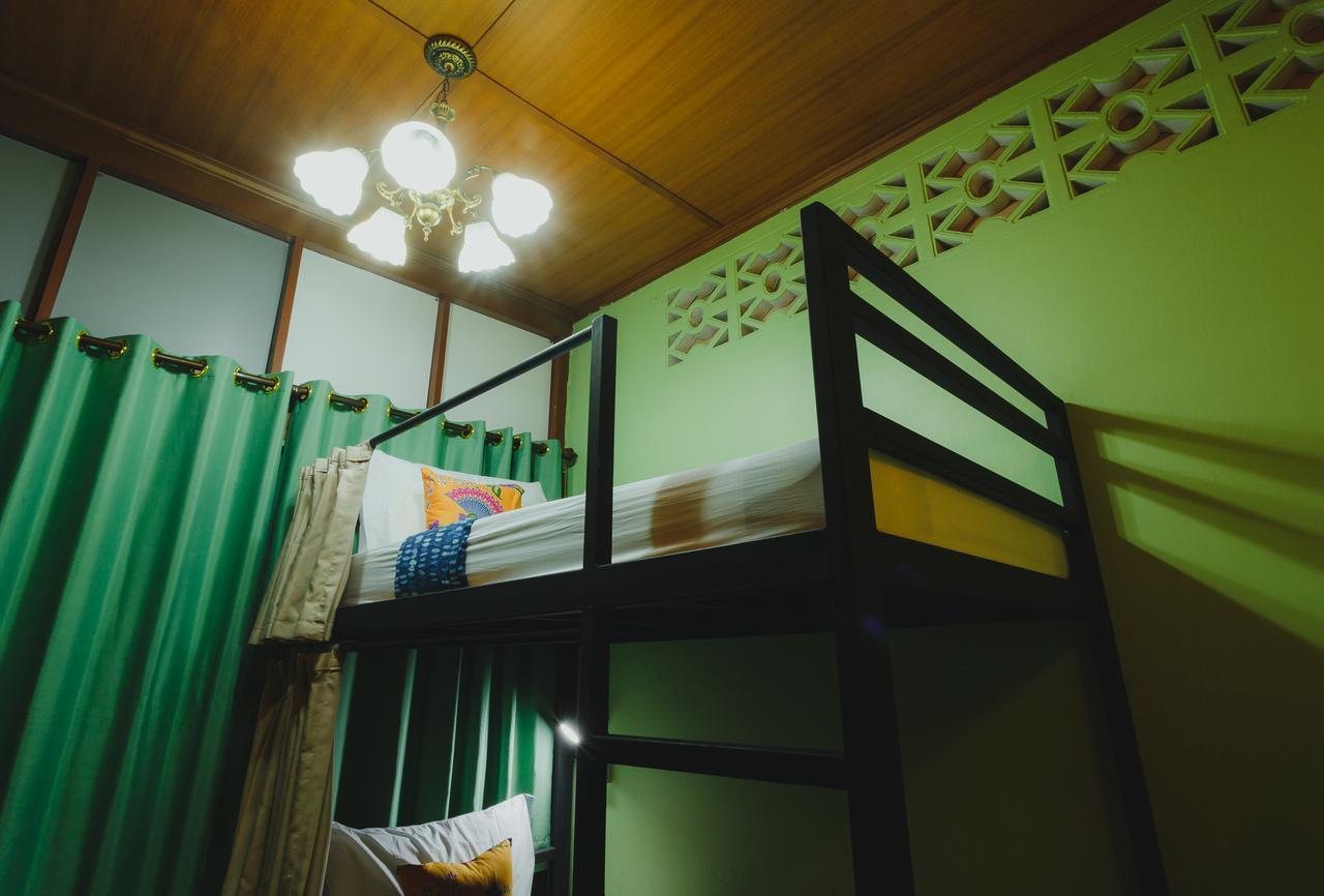 The Aree Hat Yai Hostel Екстер'єр фото